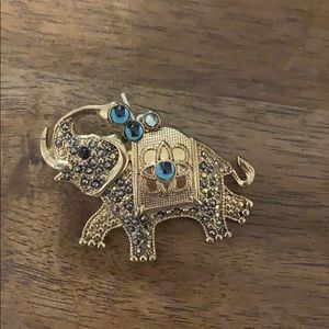 Elephant pin